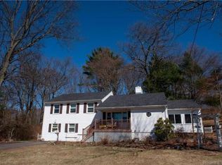 21 Lucien Rd, Bristol, CT 06010