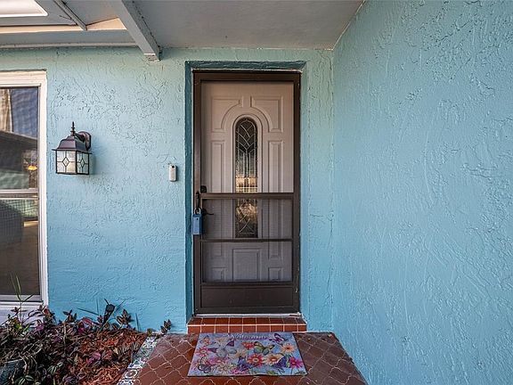 2nd image of 9720 Gray Fox Ln