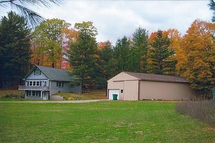 1st image of 340 Hillside Dr