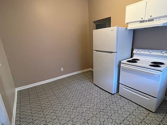 3rd image of 2806 Torbett St