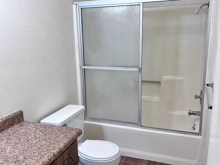 3426 S Farm Road 135 Ln #D — Photo 5