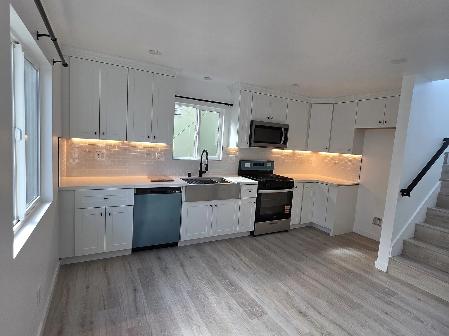 2895 Canal Ave — Photo 1