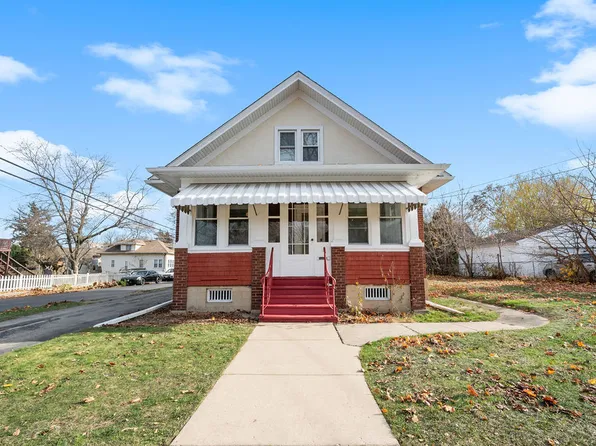 363 Hill Ave, Elgin, IL 60120