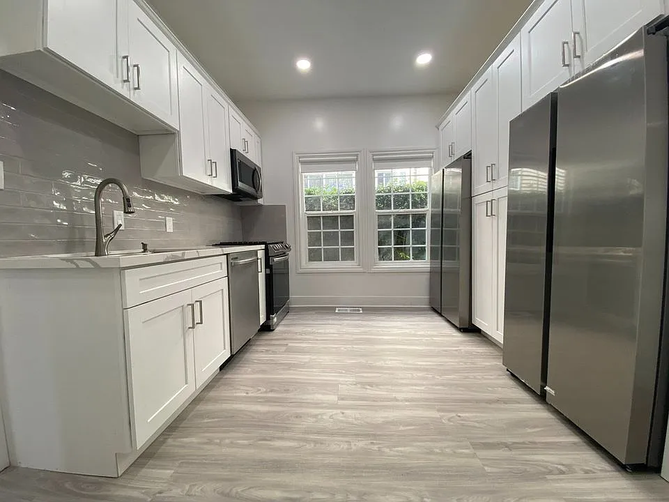 2114 Bonsallo Ave — Photo 4