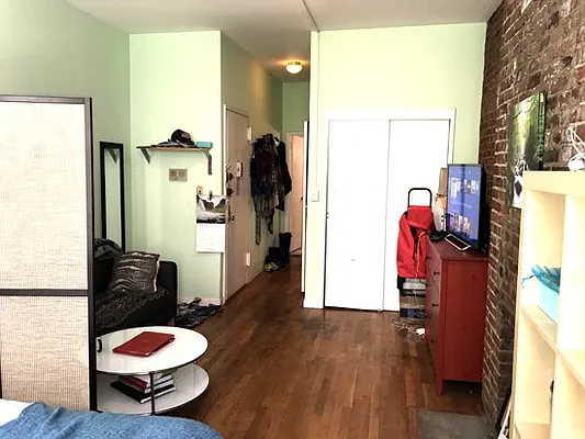 Rented by CJ Net Inc. | media 14