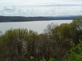 53 Herman Dr, Marlboro, NY 12542