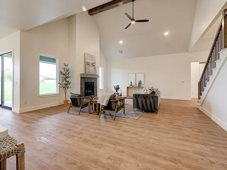 2101 Dax Ln — Photo 22