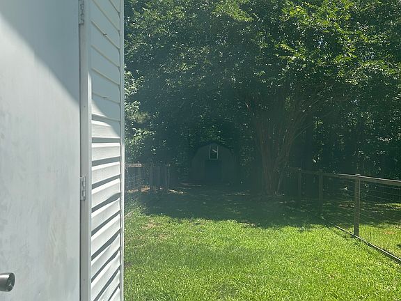 3rd image of 2244 Brandymill Ln