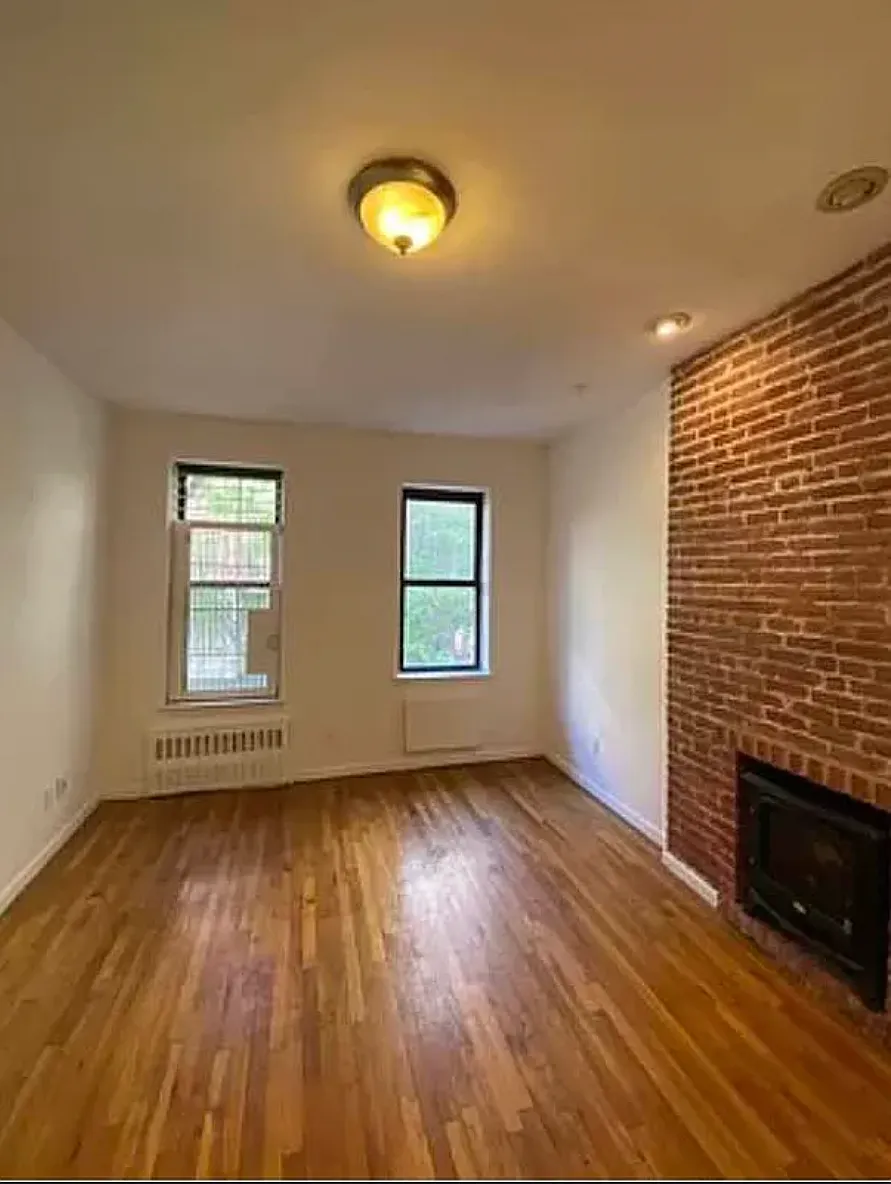 Building Photo - 534 E 83rd St #1B