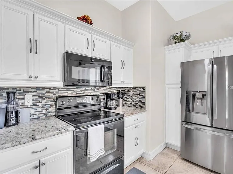 241 Vista Loop — Photo 4