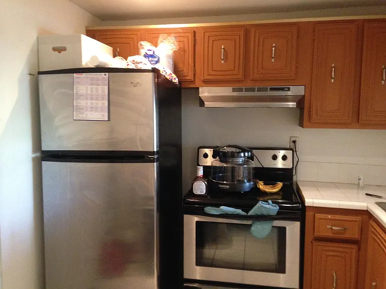 2135 NE 170th St #2 — Photo 4