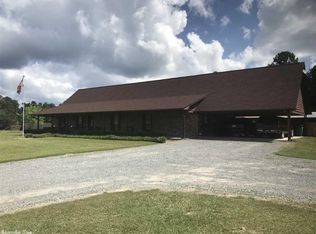 6715 Providence Rd, Pine Bluff, AR 71603