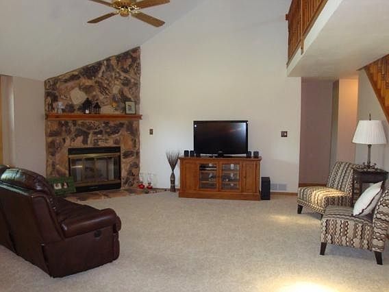 4th image of 498 Herford Dr