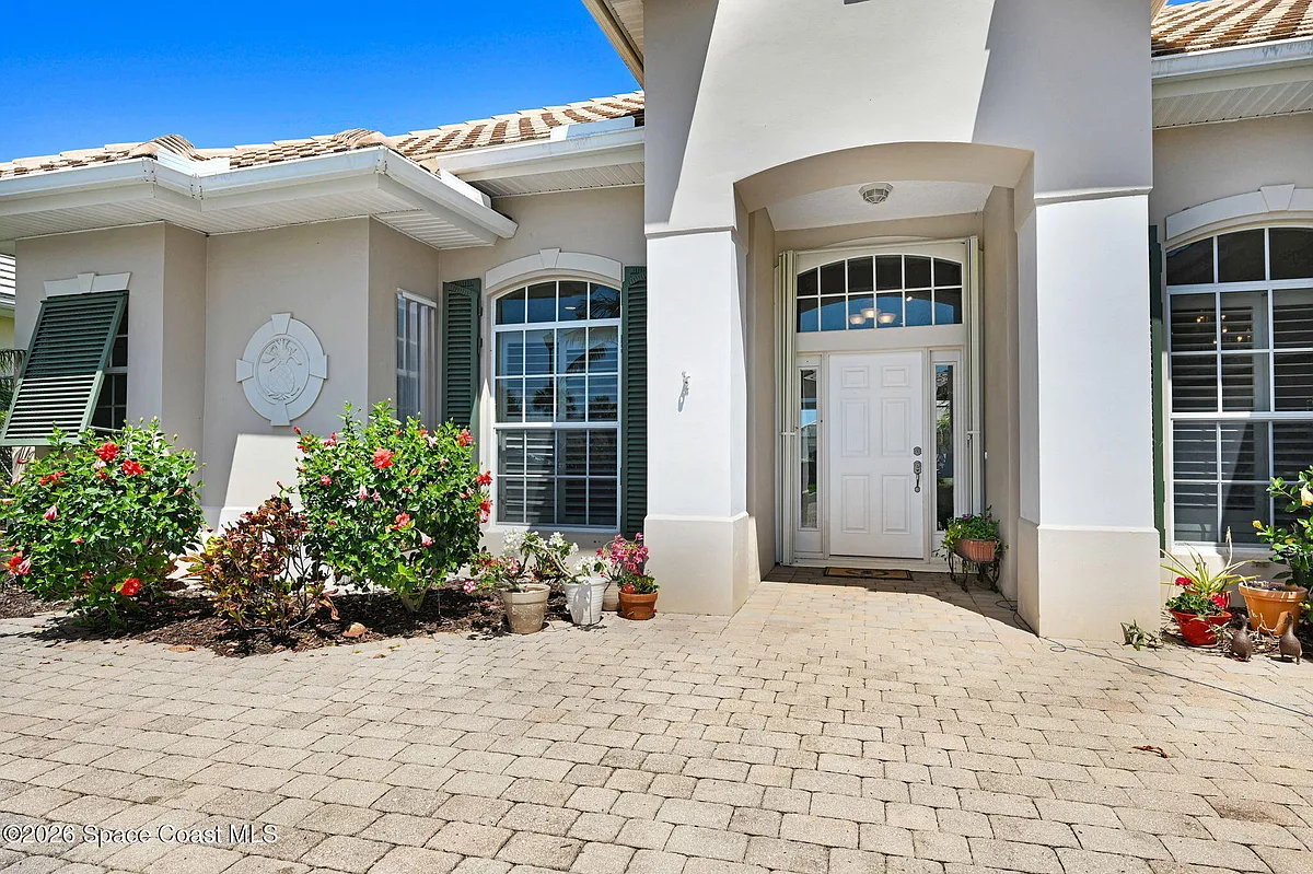 Building Photo - 5327 Solway Dr