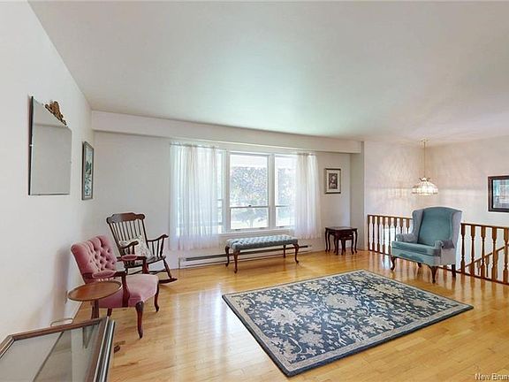 5th image of 49 Cedar Ridge Blvd