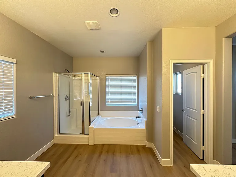 5869 Amber Mesa St — Photo 16