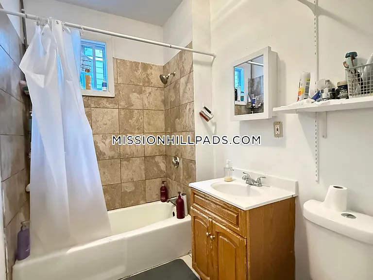 50 Fisher Ave #3 — Photo 24
