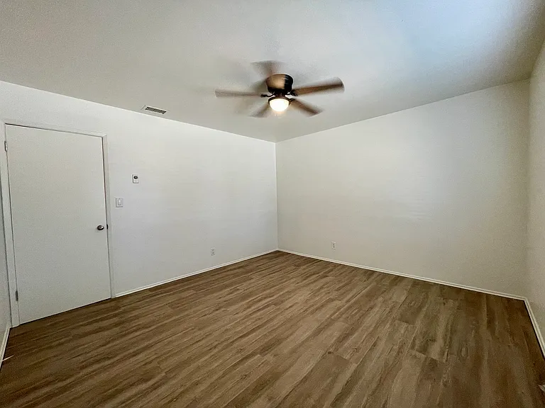 10244 Vista Camino — Photo 15