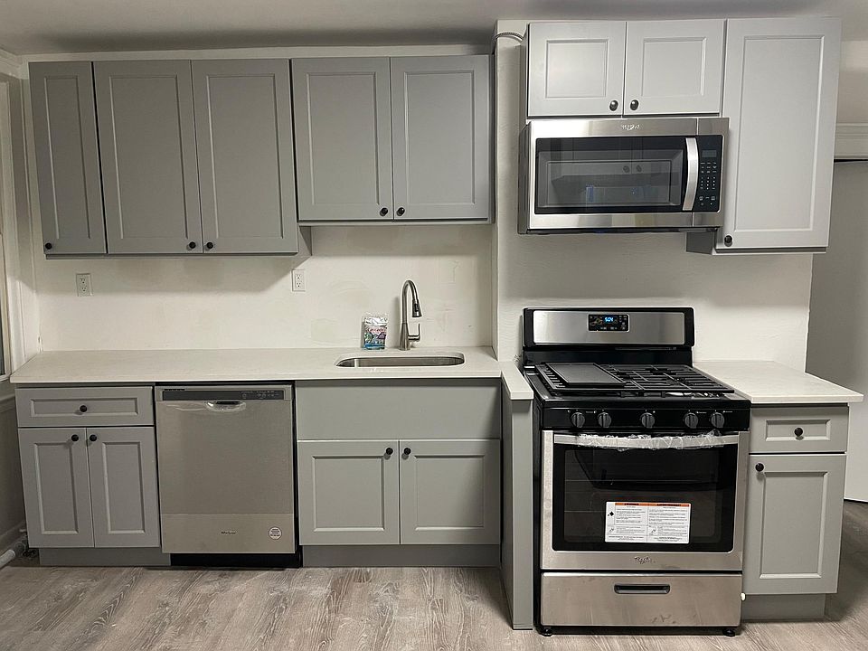 1st image of 526 N 5th St Floor 1