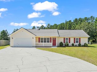 507 Sumrell Way, Hubert, NC 28539