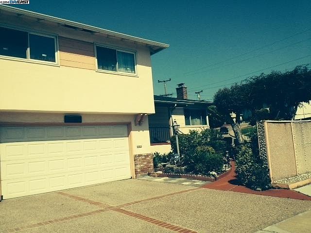 1st image of 3755 Malcolm Ave