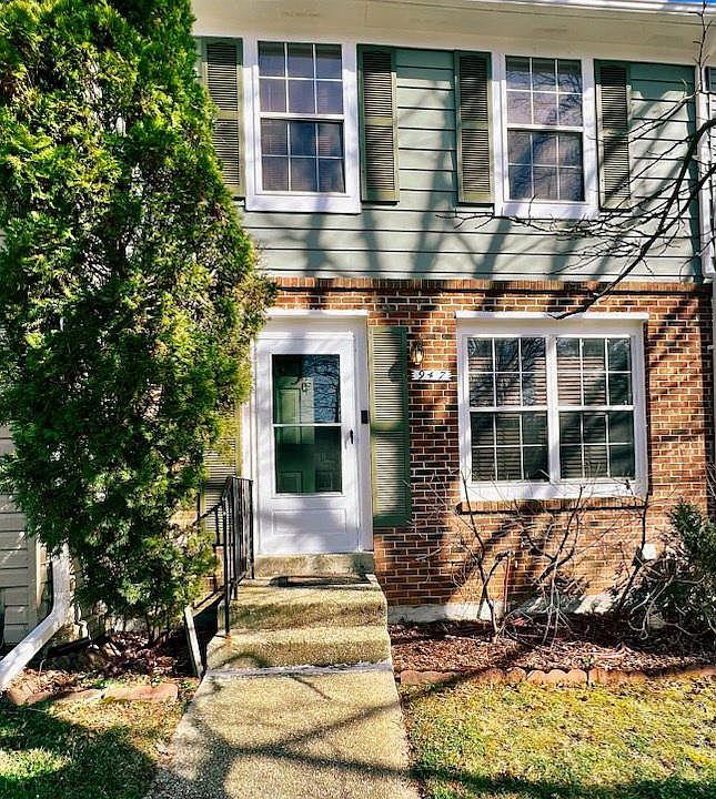 1st image of 947 Saint Michaels Dr
