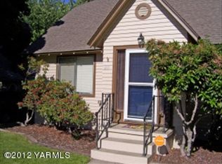 215 N 24th Ave, Yakima, WA 98902