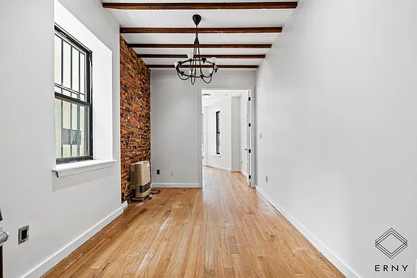 Rented by ERNY LLC | media 6