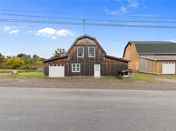 1390 Stevens Rd, Tully, NY 13159