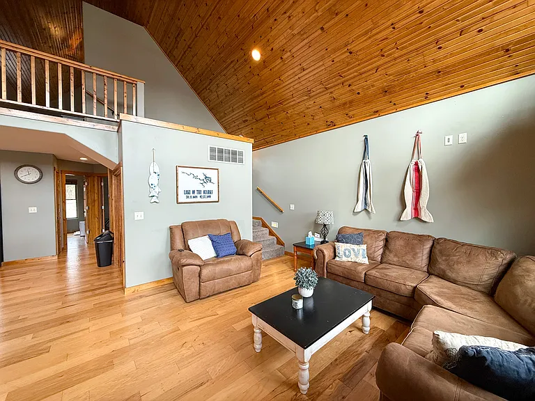 1730 Yacht Club Dr — Photo 14