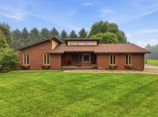 235 Henricks Rd, Butler, PA 16001