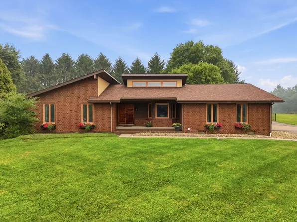 235 Henricks Rd, Butler, PA 16001