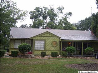 1569 Byrd Rd, Hartselle, AL 35640