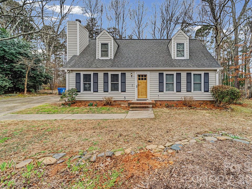 1st image of 10316 Stornoway Ct