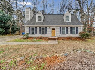 10316 Stornoway Ct, Mint Hill, NC 28227