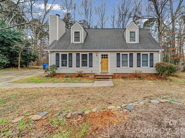 10316 Stornoway Ct, Mint Hill, NC 28227