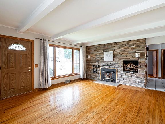 5th image of 3017 W Franklin TERRACE
