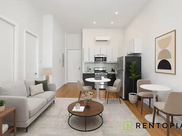 105 Vanderveer Street image 1 of 14