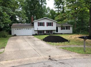 1133 Temple Trl, Stow, OH 44224