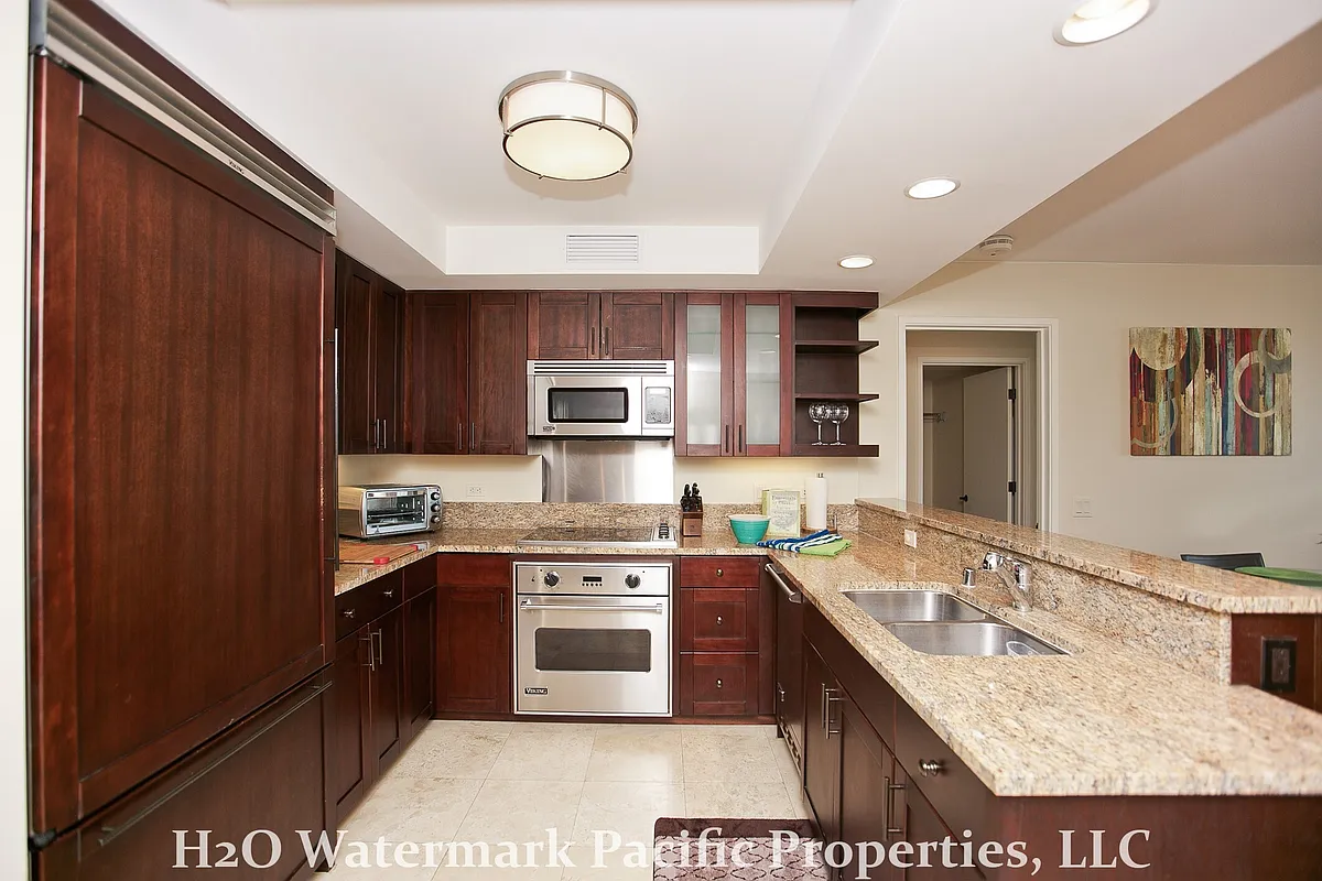 Building Photo - 1551 Ala Wai Blvd #1