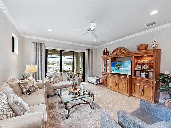 3rd image of 7466 Winding Cypress Dr