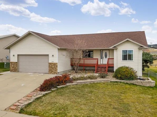 410 Field View Dr, Rapid City, SD 57701