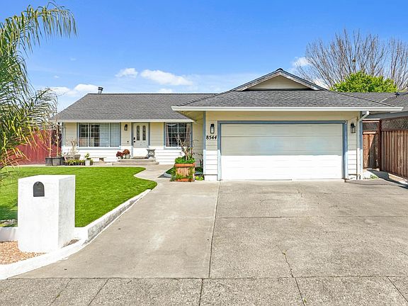 2nd image of 8544 Larch Avenue