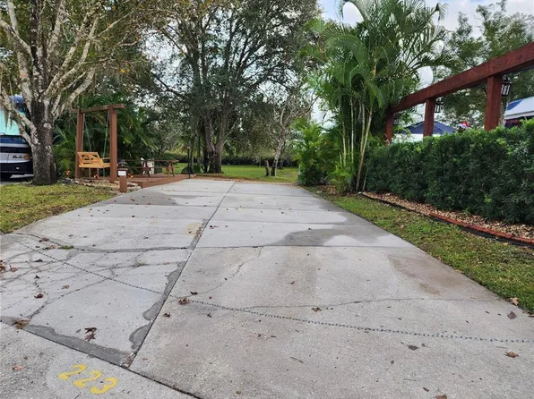 223 Longhorn Dr #223, Lake Wales, FL 33898