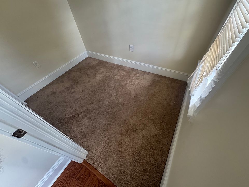 1st image of 136 Prospect St Floor 2