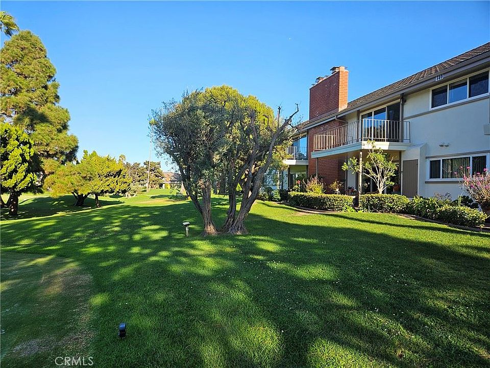 1st image of 22952 Nadine Cir Unit B