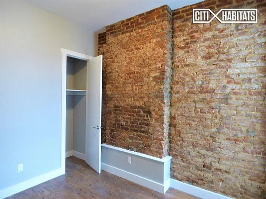 Rented by Citi Habitats | media 8