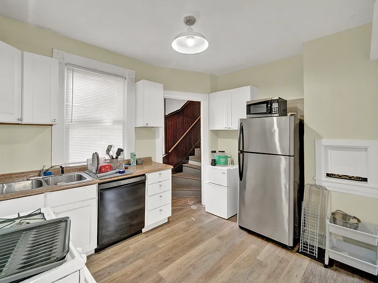 909 Gaffield Pl — Photo 10