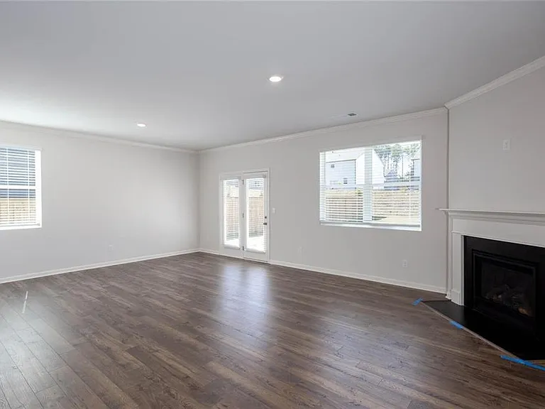61 Grove Springs Ct — Photo 12
