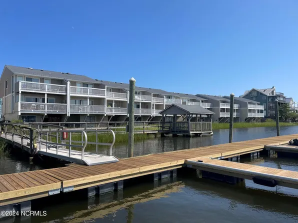 1403 Canal Drive Apt 8, Carolina Beach, NC 28428